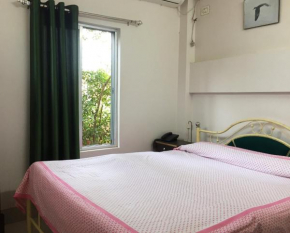 hilltop villa delux double room